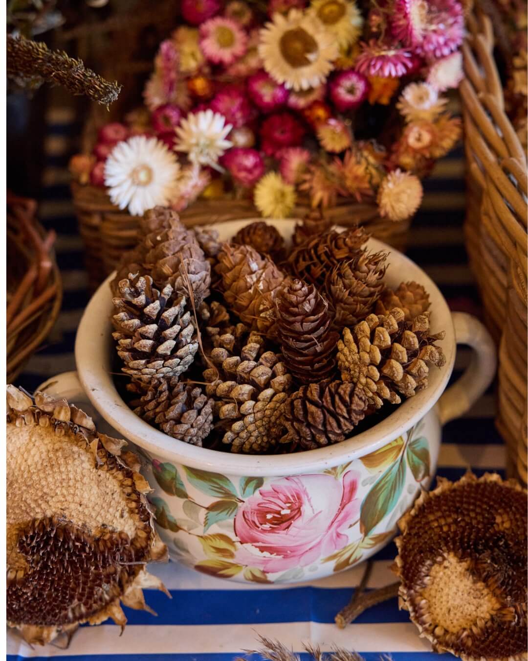 christmas-weekend-gloucestershire-wreath-making-newnham